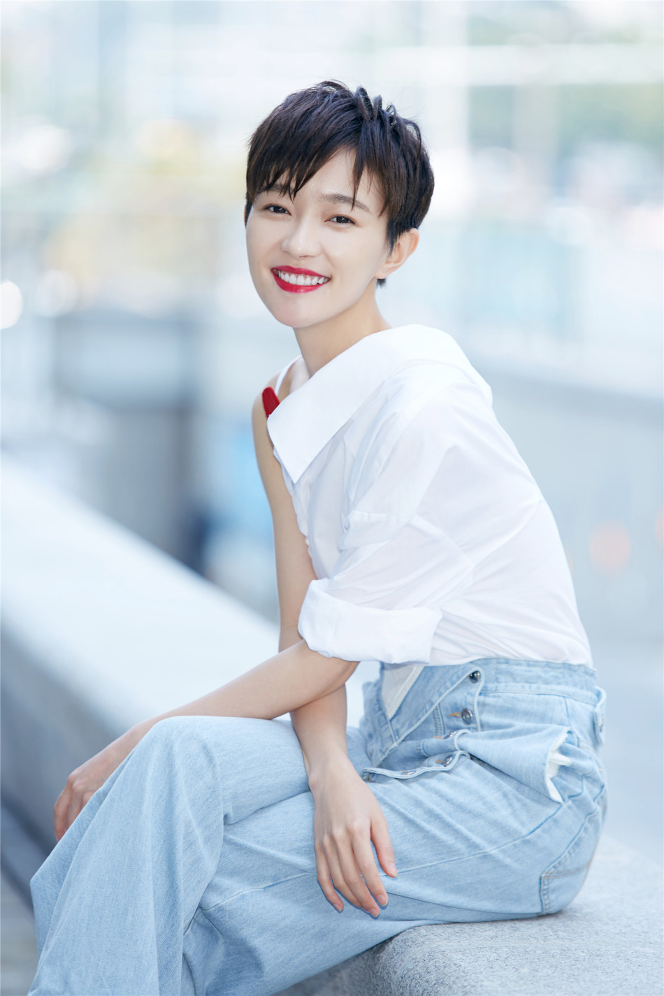  p>焦俊艳,1987年5月6日出生于安徽省马鞍山市,中国内地女演员,毕业于