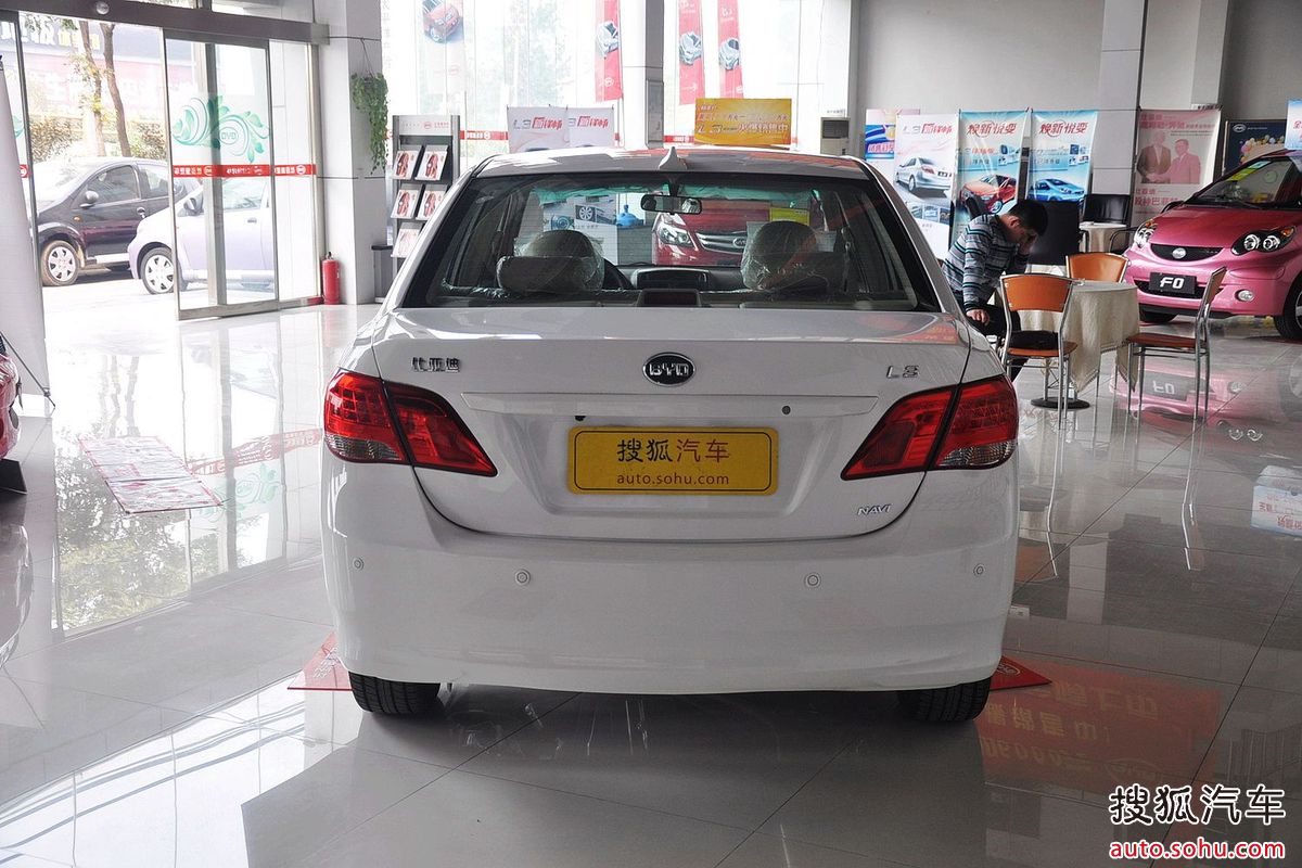 比亚迪l3