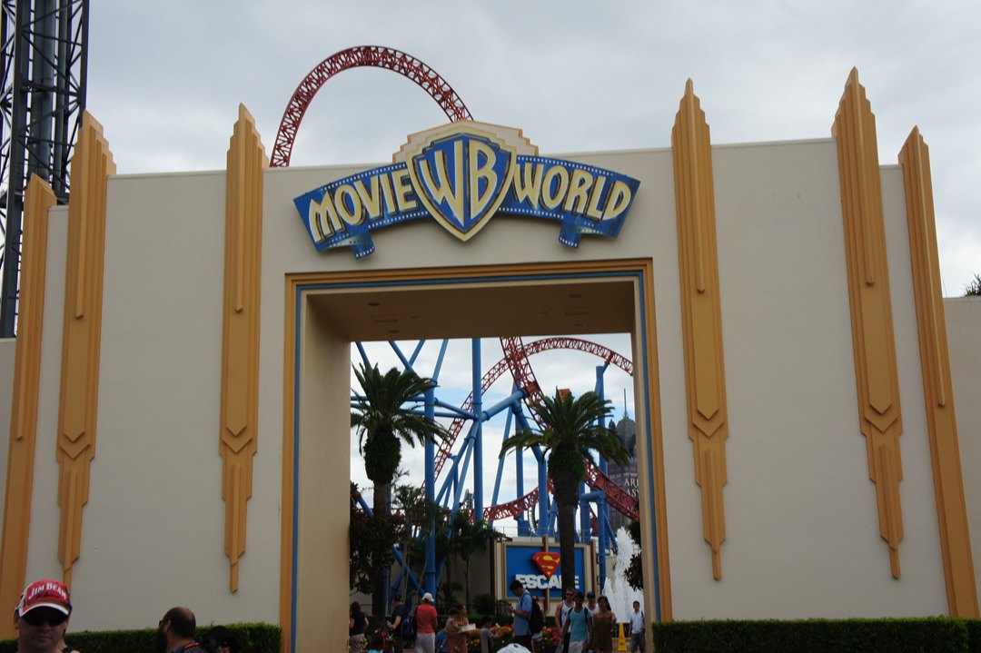  p>华纳电影世界是 a target="_blank" href="/item/华纳兄弟/1931797