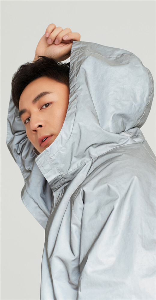  p>释小龙(ashton chen),本名陈小龙,1988年1月6日出生于河南省郑州市