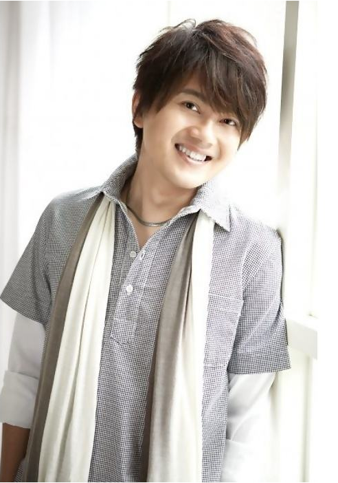  p data-id="gnwqc4lhln">《妈妈的老情歌》是欧得洋演唱的歌曲. /p>