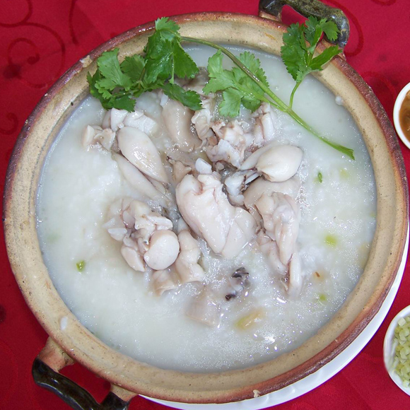 淮山苡仁田鸡粥