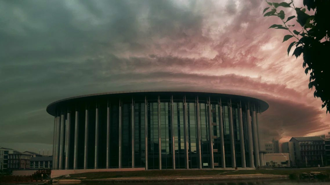  p>中原文化艺术学院始建于2010年,河南重点建设艺术院校位于 a href=