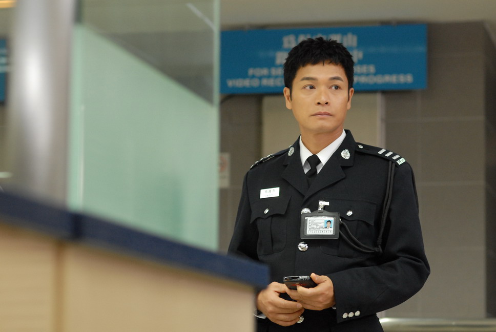  p>《id精英》,是香港电视广播有限公司2009年出品的时装电视剧.