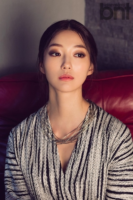  p data-id="gncn3n2iwy">李艾儿(      ,lee el),原名金智贤