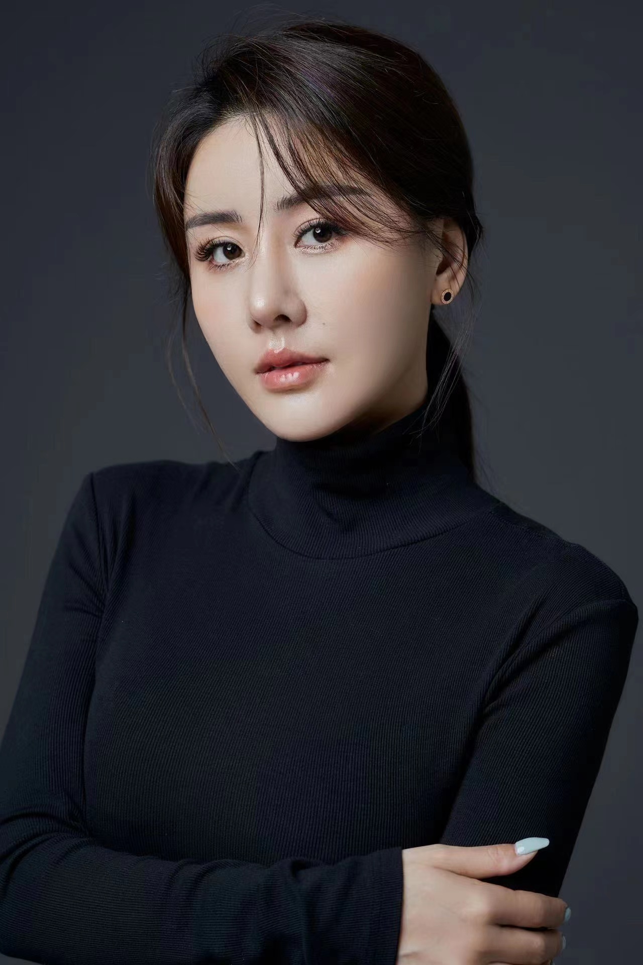  p data-id="gn3pncd4yf">马佳文,女,黑龙江省兰西县人,毕业于黑龙江