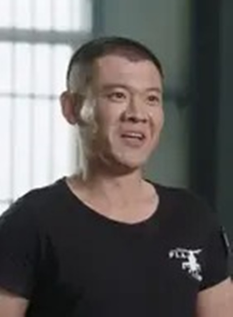  p>石磊,男,演员,1985年,参演的电影作品《高山下的花环》上映. /p>