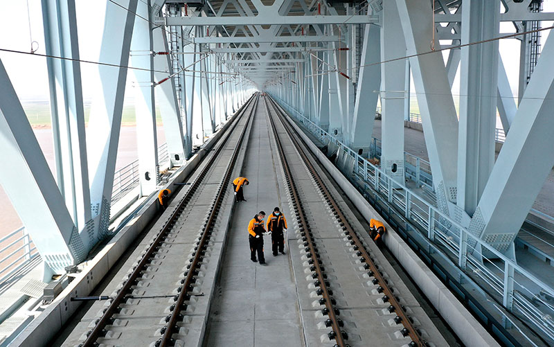  p data-id="gnt6gs2v6h">济郑高速铁路(jinan-zhengzhou high-speed