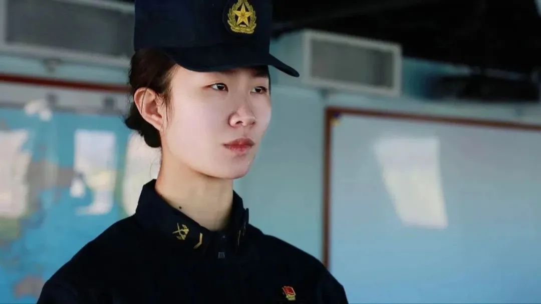 出生,山东潍坊人,毕业于山东交通职业学院,海军首批定向培养的女军士