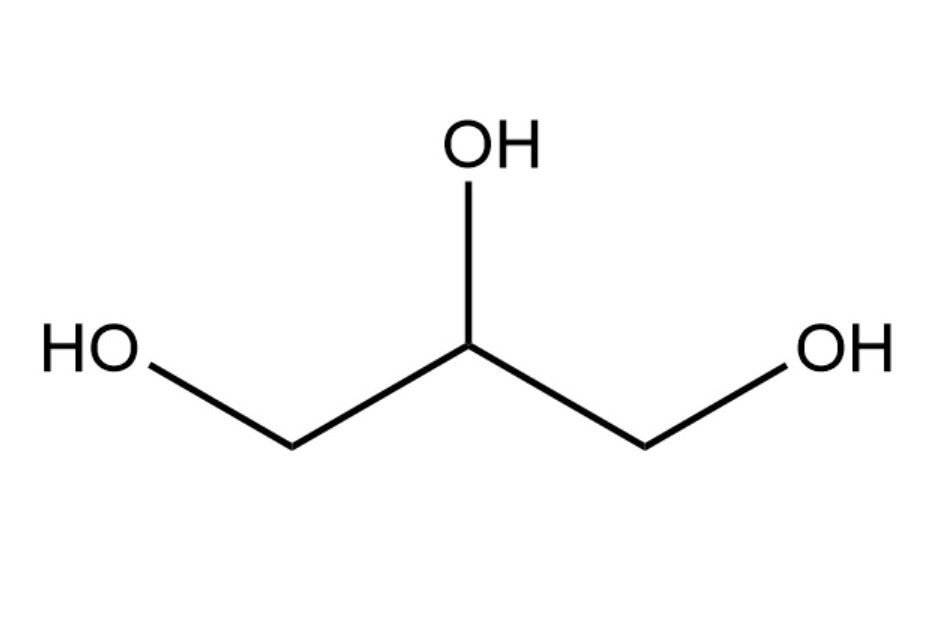  p>丙三醇,又名甘油,是一种有机化合物,化学式为c sub>3 /sub>h sub>8