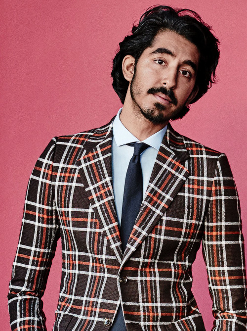  p>戴夫·帕特尔(dev patel),1990年4月23日出生于英国伦敦哈罗区