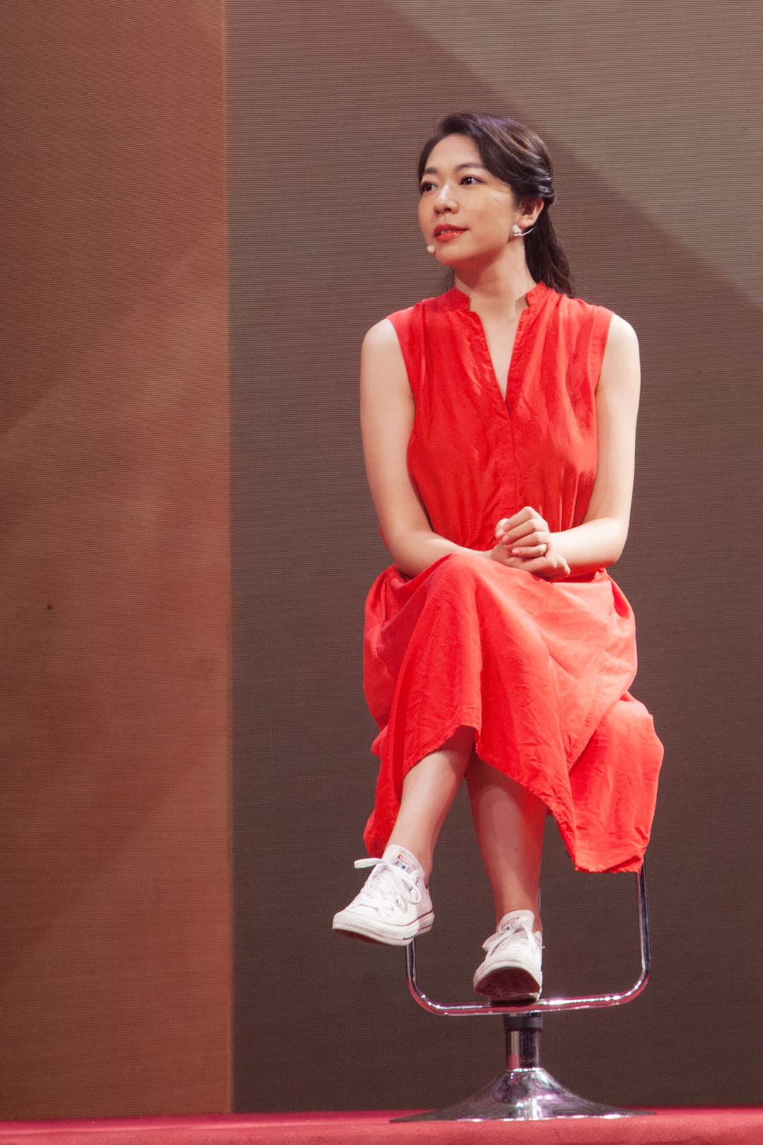  p>武瑶,女,汉族,毕业于中国传媒大学,后留校任教,中广协电视剧编剧