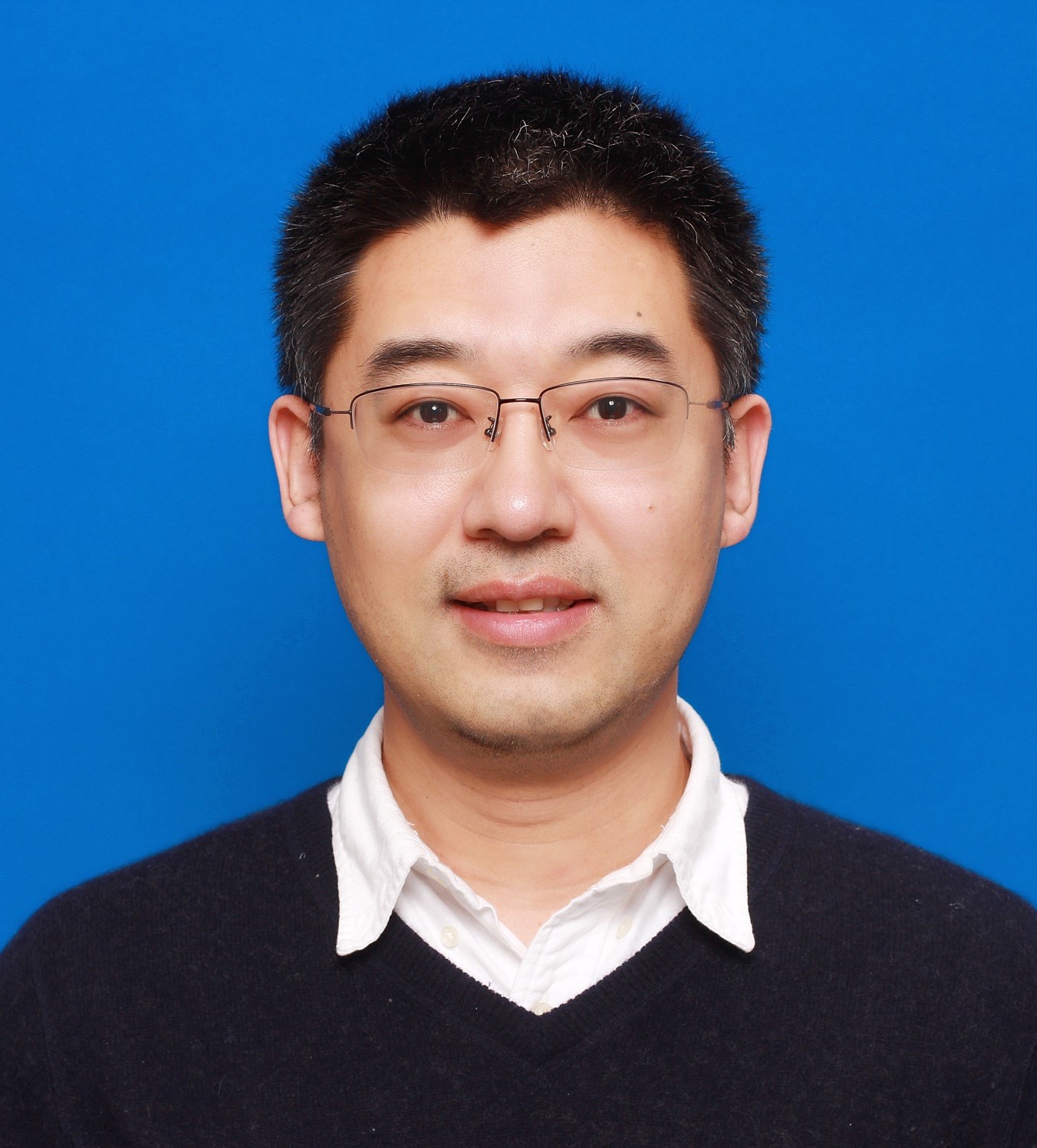  p data-id="gnviqlu22d">杨鹏,男, a target="_blank" href="/item