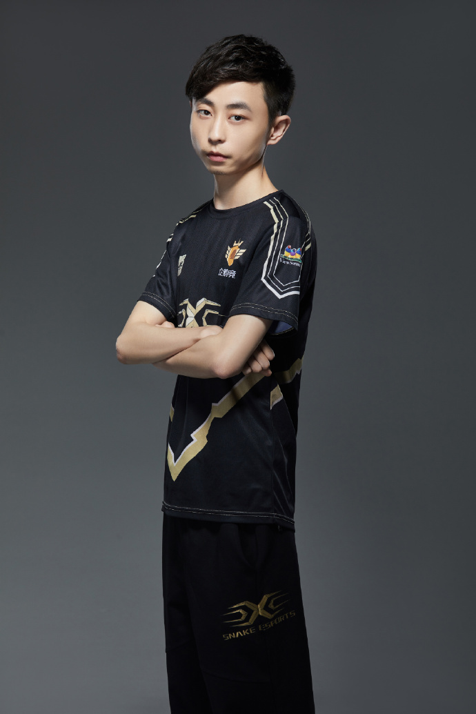  p>杨藩,id: span class="ref" data-ctrid="2b0ji91uev5">kryst4l 