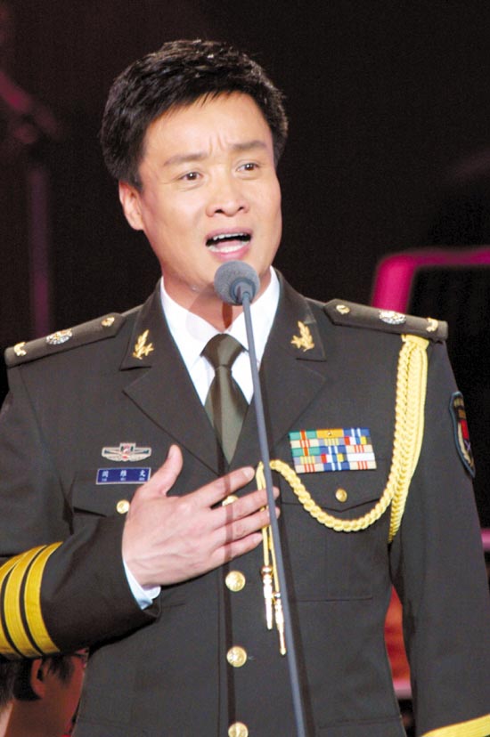 3g">《小白杨》是由 a target="_blank" href="/item/梁上泉/8094438"