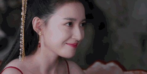 专访康宁 | 是《玲珑狼心》里的双魂郡主也是从不设限的拼命少女_百科TA说