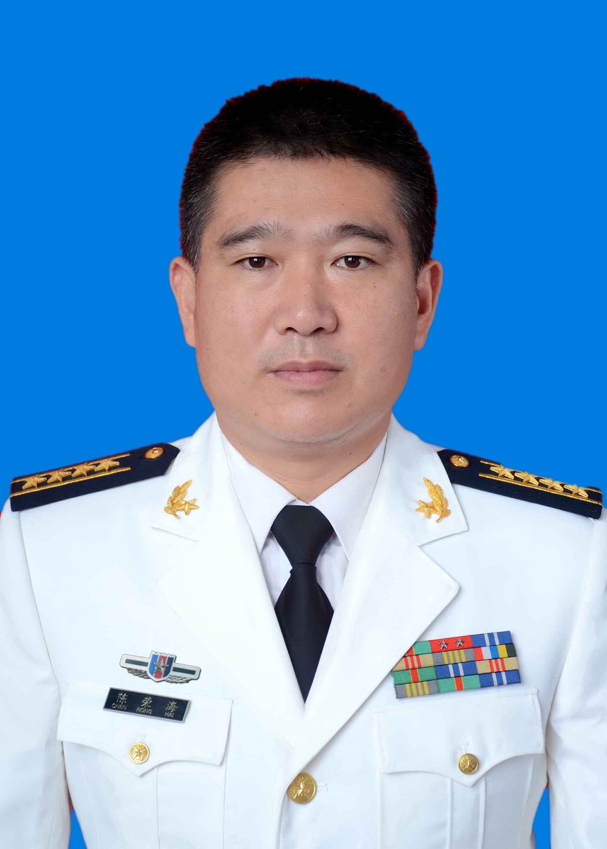 data-id="tbpgi2g3lqvy">现任福建省厦门警备区党委副书记,大校司令员