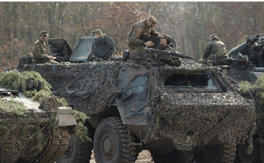 德国"狐"式装甲侦察车