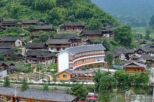 <p>边溪村风光