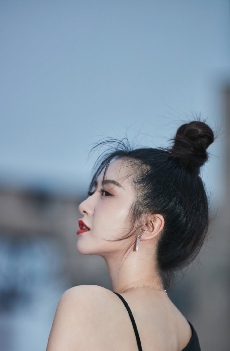 许龄月