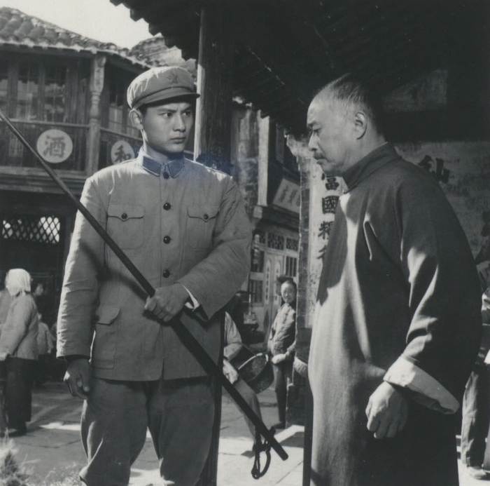  p data-id="gnbu5f94jd">中国电影名, a target="_blank" href="