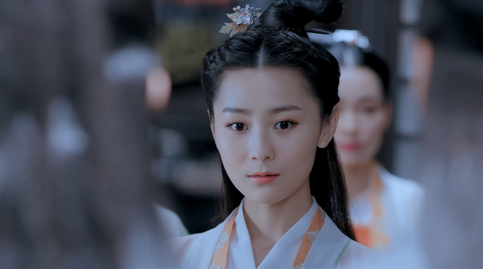  p>张维娜,原名张娜,1990年6月22日出生于湖北省武汉市,中国内地女