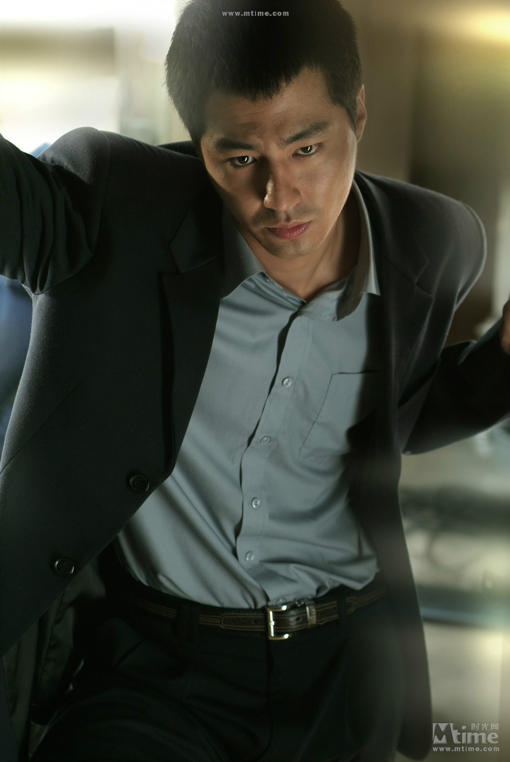 >柳河 /a>执导兼编剧, a href="#" data-lemmaid="849560">赵寅成 /a>