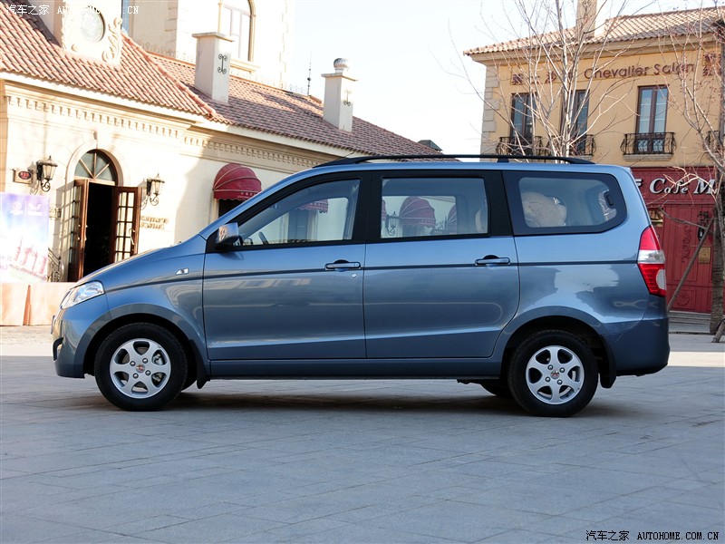  p>五菱宏光是 a target="_blank" href="/item/上汽通用五菱/287471"