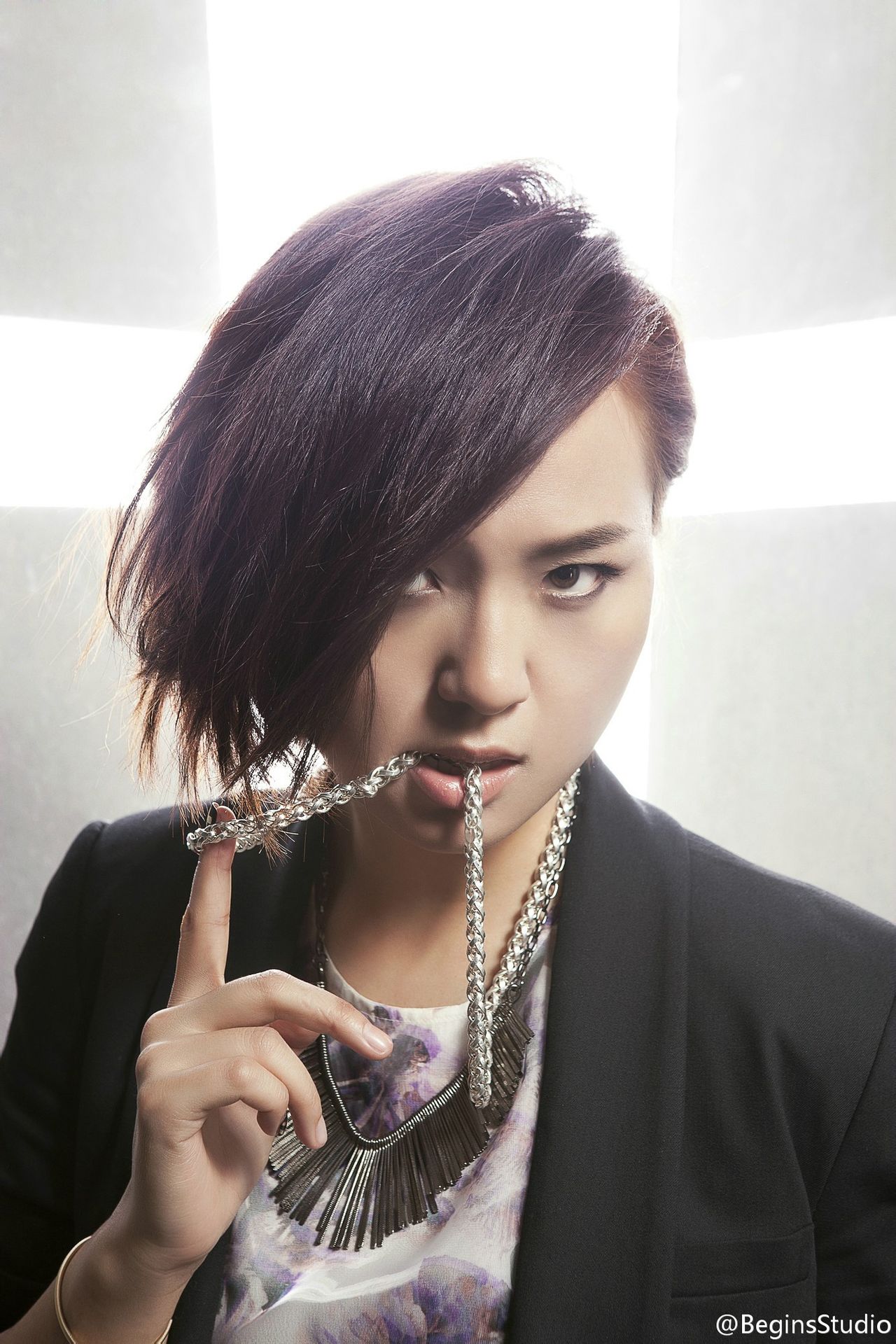  p>周笔畅,1985年7月26日出生于湖南省长沙市,华语流行乐女歌手,词曲