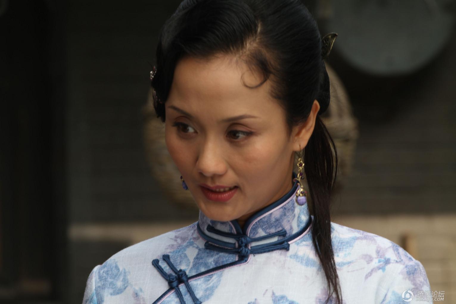 同年,出演电影《 a target="_blank" href="/item/三毛从军记/50614