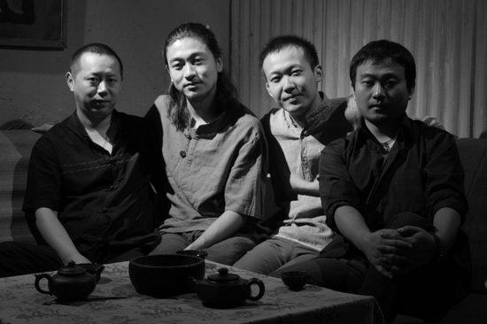 成员以 a target="_blank" href="/item/刘堃">刘堃 /a>和柿子为主