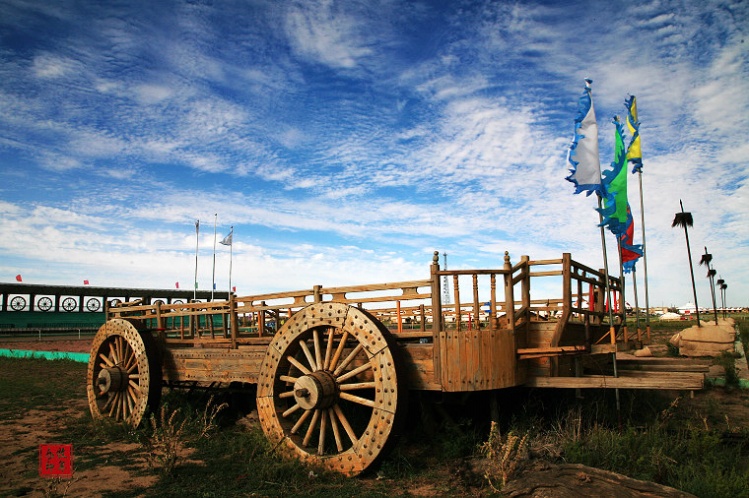  p data-id="gnx87i11sa">格根塔拉是蒙古语,意为"辽阔明亮的草原".