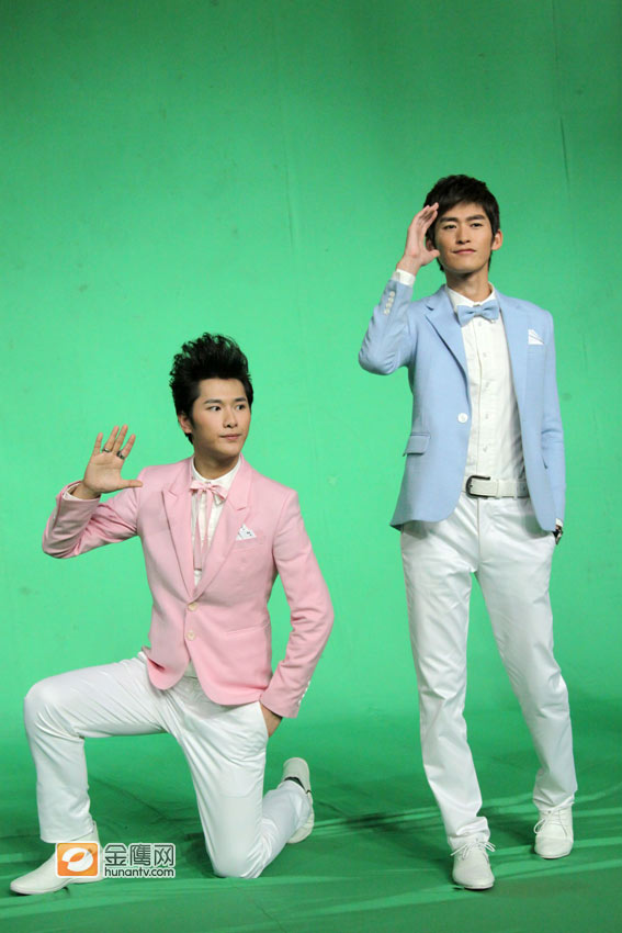 ">综艺节目 /a>,由 a target="_blank" href="/item/张翰/5353" data