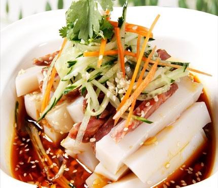 data-lemmaid="334665">邯郸 /a>武安特色小吃,煎灌肠街头小摊随处