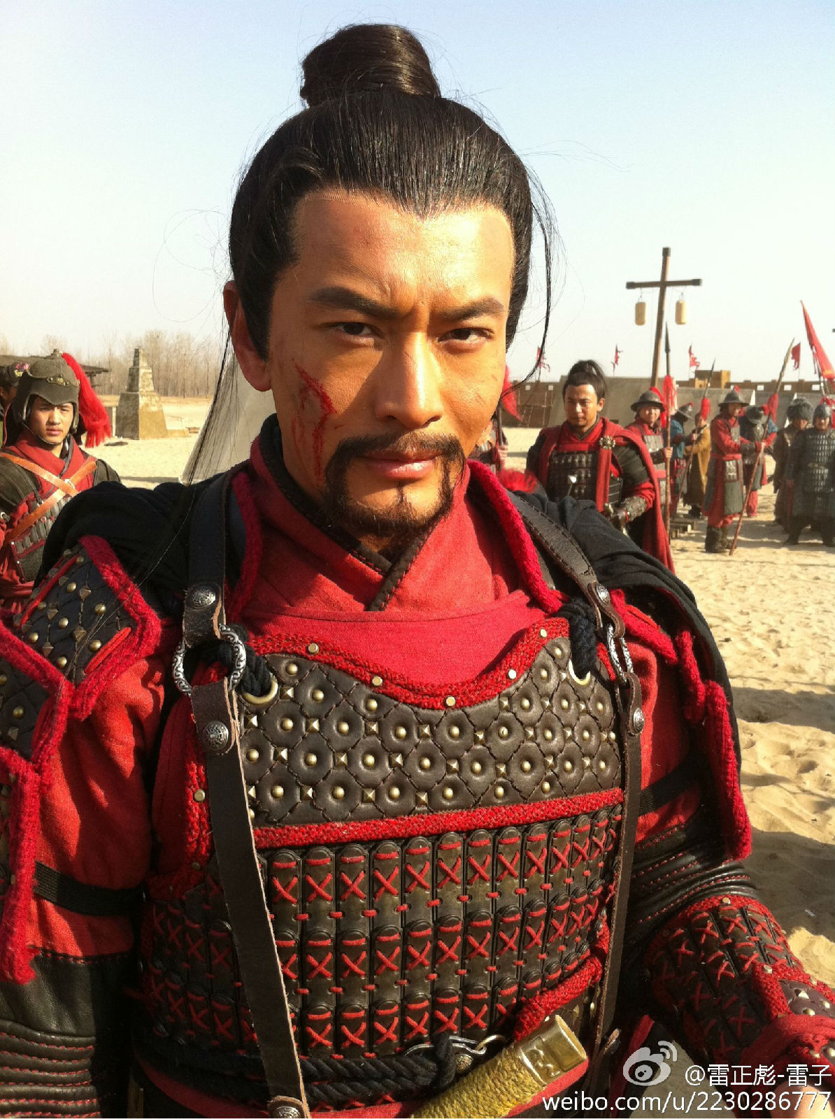  p>《精忠岳飞》是由 a target="_blank" href="/item/中央电视台