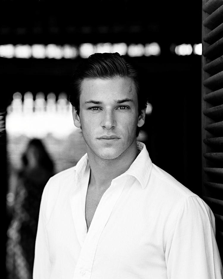 ulliel,1984年11月25日-2022年1月19日) /i>,法国男演员,毕业于法国