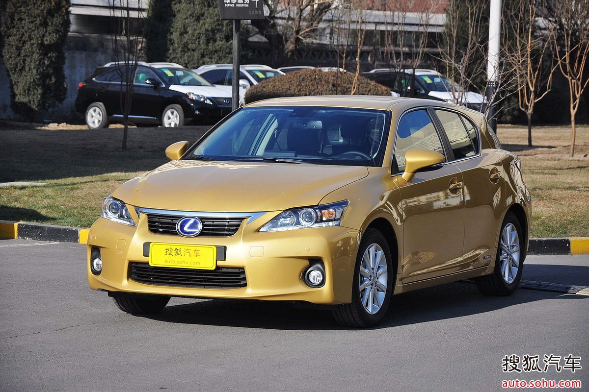 雷克萨斯200h