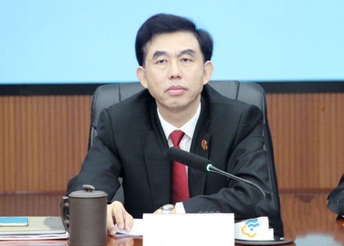 ">赖彩明,男,籍贯江西 a target="_blank" href="/item/龙南/753541"