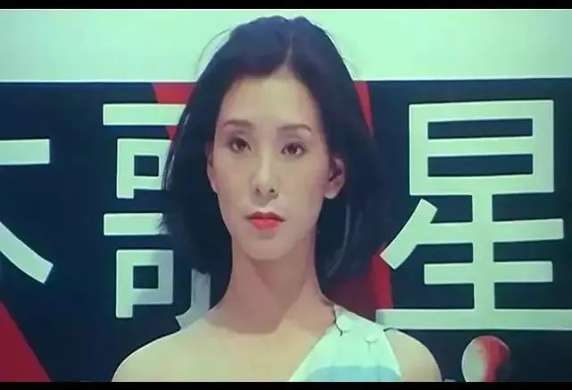 叶童：第一个双影后，却因为一个角色被耽误多年_百科TA说