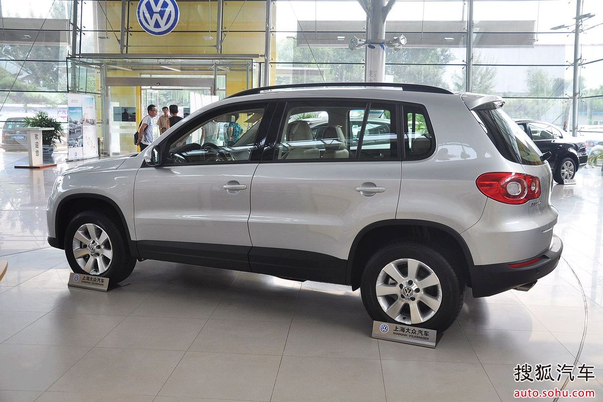  p>大众途观是一款 a href="#" data-lemmaid="3291804">上海大众 /a>