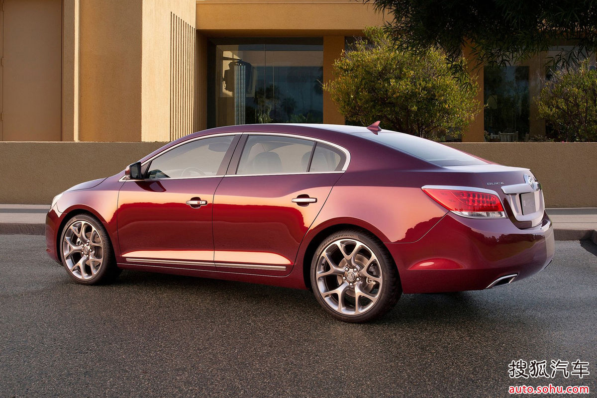  p>君越(lacrosse)是上汽通用在2006年2月22日推出的一款全新中高档