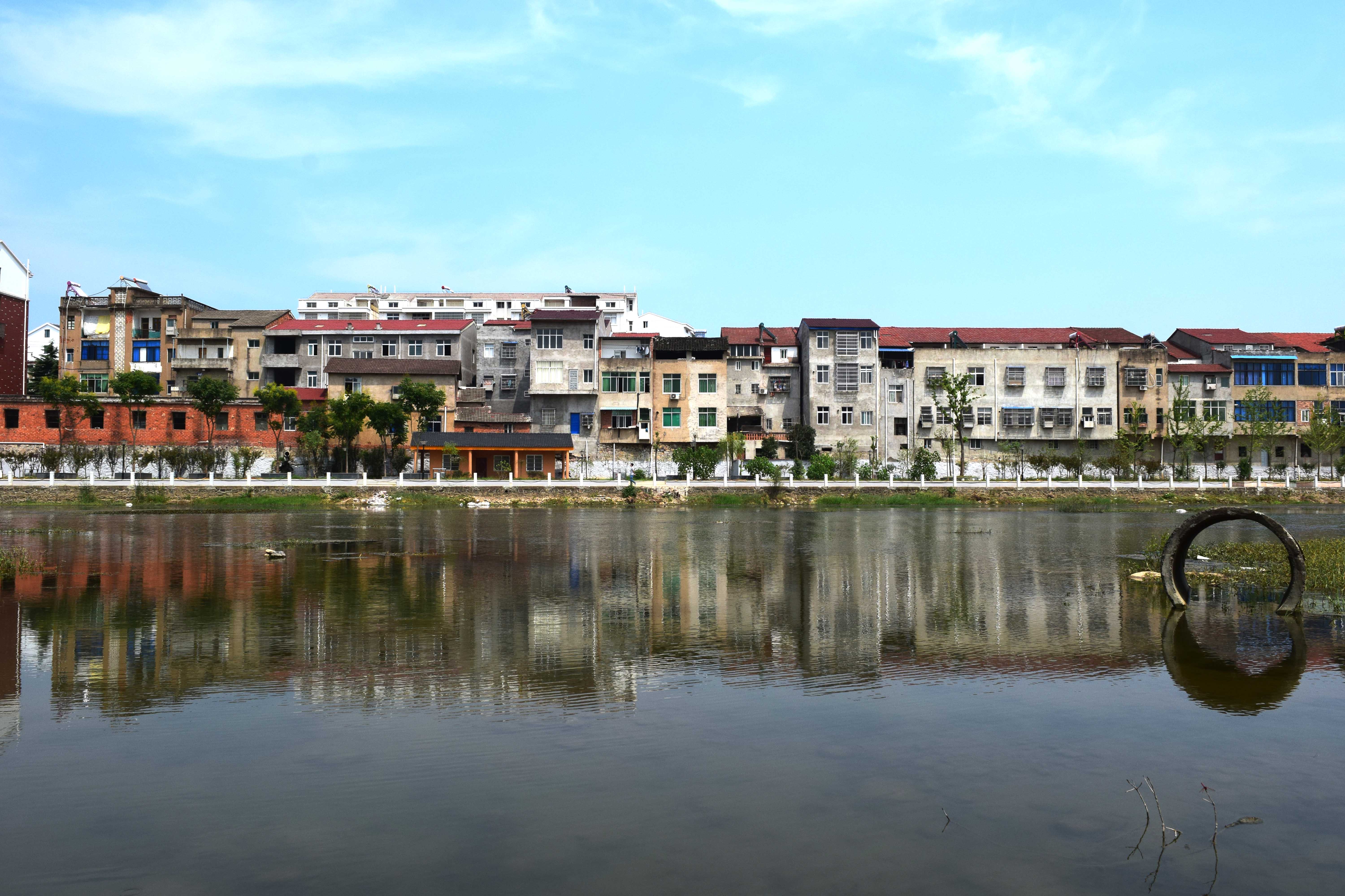  p>宋河镇位于湖北省 a target="_blank" href="/item/京山市