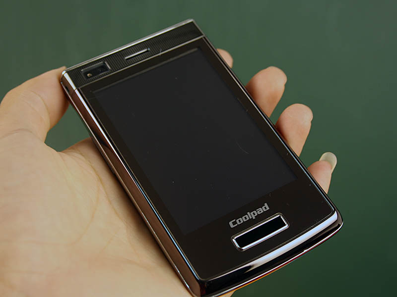 主板上市公司,股票代码 2369,简称为酷派集团,品牌标志为"coolpad"