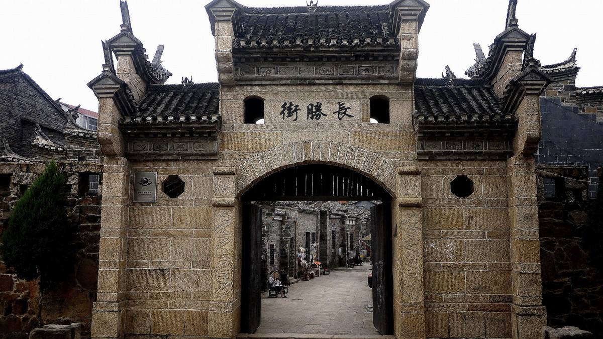 j2">长胜街是湖北省 a target="_blank" href="/item/红安县/2522216"