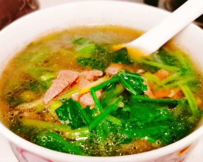 菠菜黄花猪肝羹