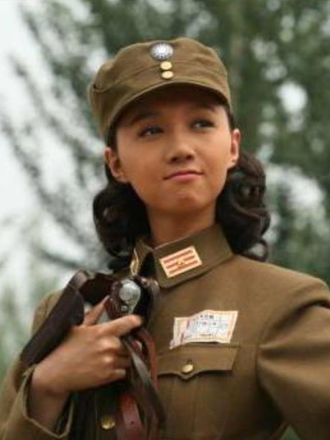 苏白是《 a target="_blank" href="/item/中国兄弟连/1731009"