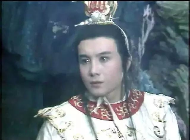 ">小白龙是86版《 a target="_blank" href="/item/西游记/6786341"