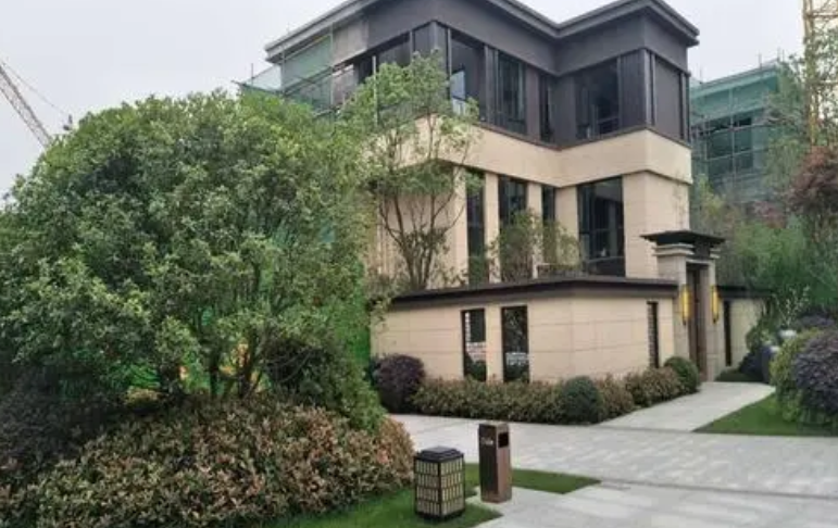  p>力高雍湖湾位于武汉市蔡甸蔡甸其它,由 a target="_blank" href="