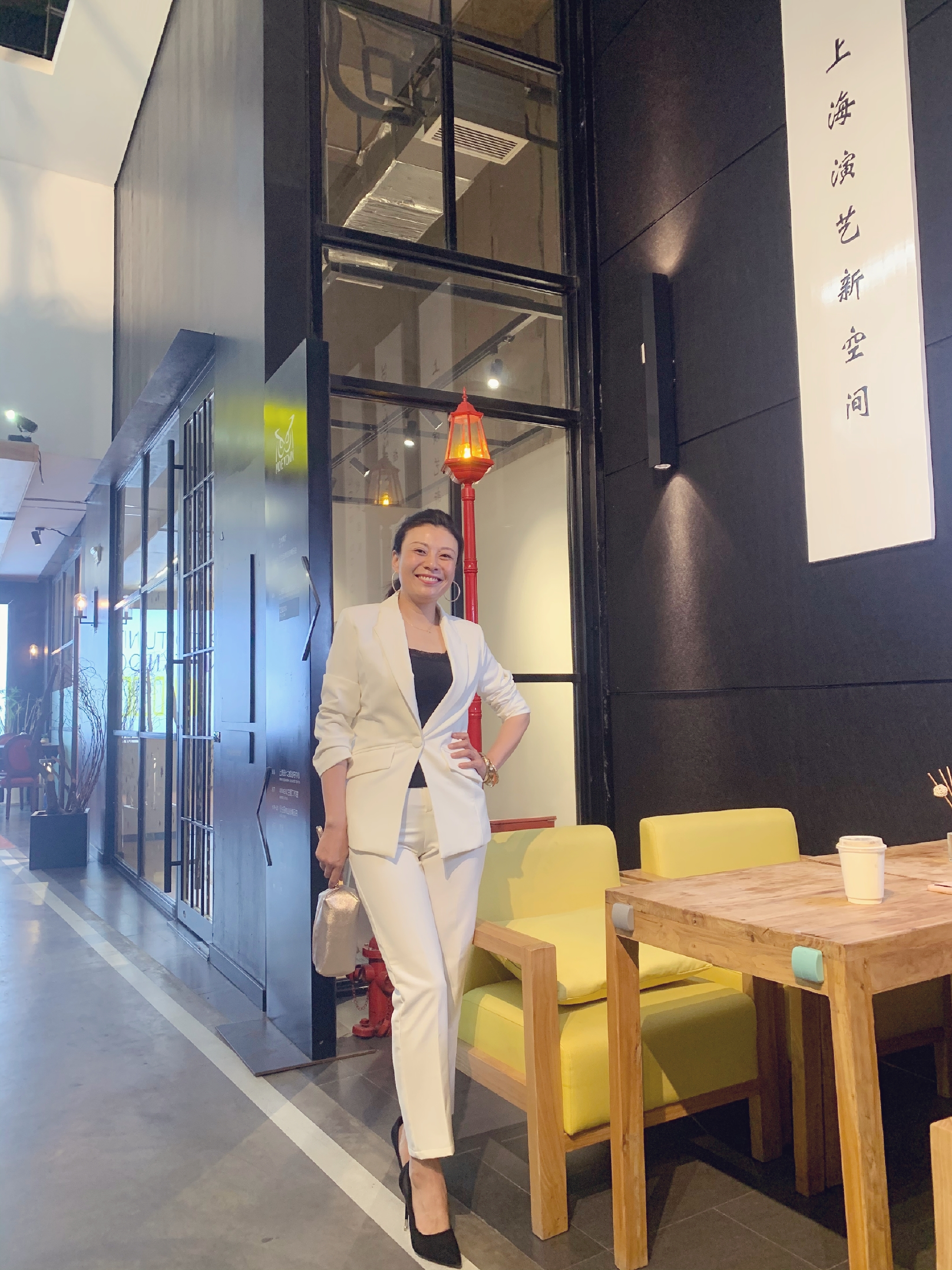 p data-id="gnx2v2opwe">茹天,中国内地影视女演员.