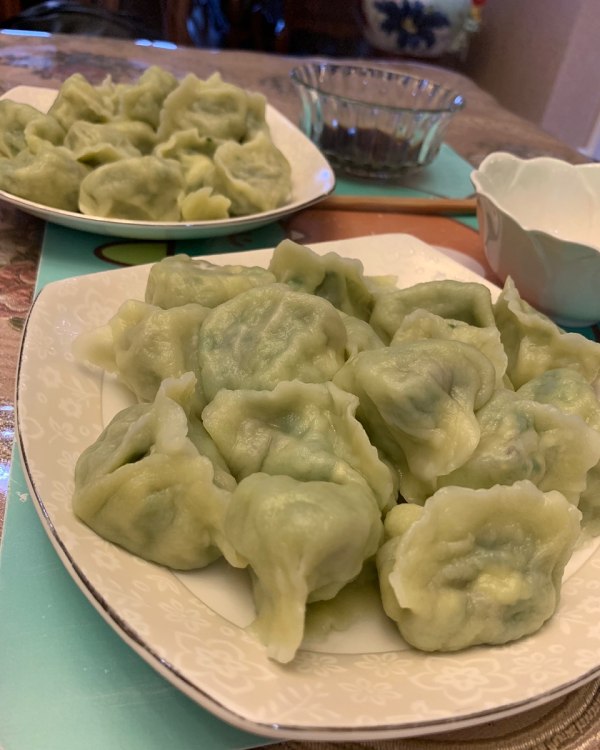  p>小白菜素馅蒸饺是一道美食,由 a href="#" data-lemmaid="1215215"